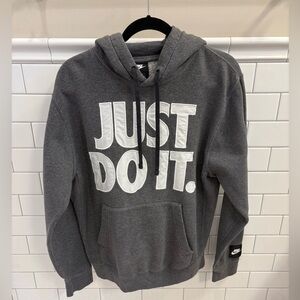 Nike Just Do It Gray Hoodie Men’s Small | Cozy Pullover Sweatshirt